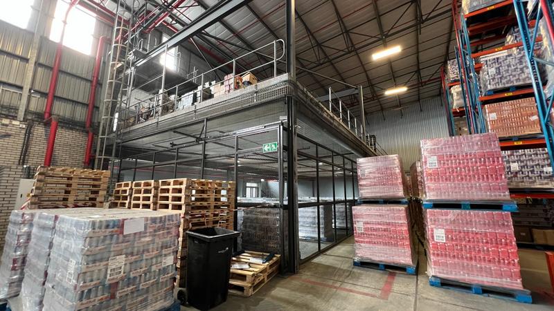 To Let commercial Property for Rent in Montague Gardens Western Cape